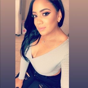 Meet your Posher, Migdalia